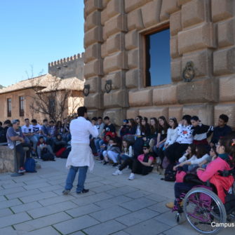 Campus Idiomático group travels Granada alhambra
